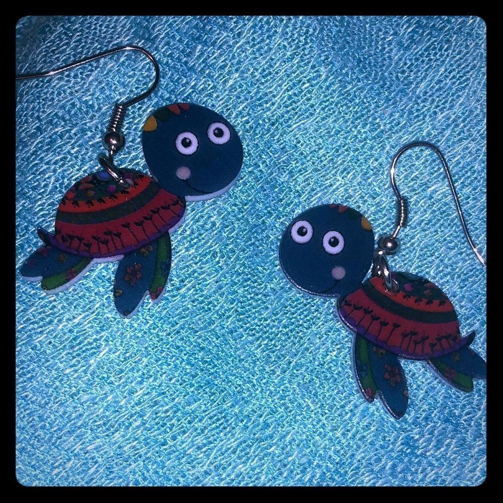 Turtle Earrings  - Picture 2 of 2